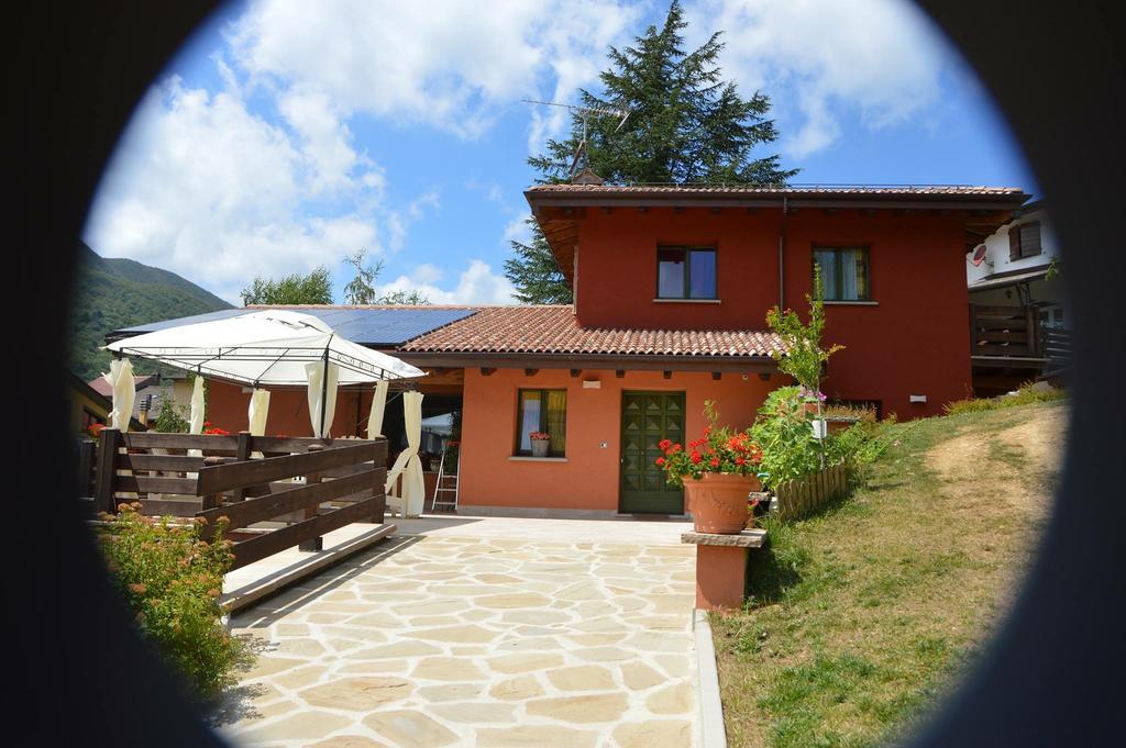 B&B La Piazzetta Castiglione dei Pepoli Bagian luar foto