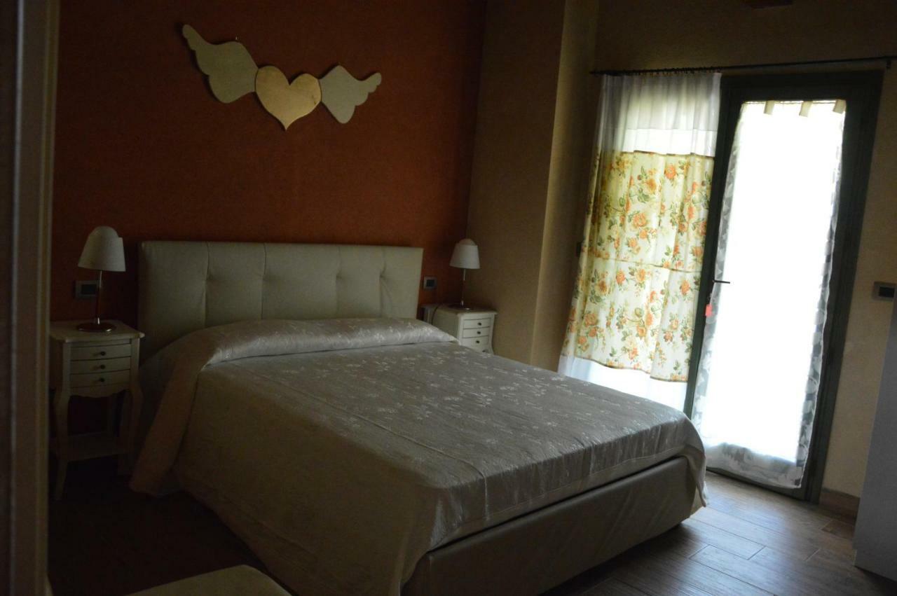 B&B La Piazzetta Castiglione dei Pepoli Bagian luar foto